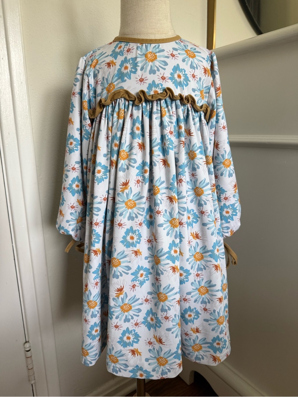 Little Bear Smocks Blue Floral Knit Dress 4T Long Sleeve Ruffle Boutique